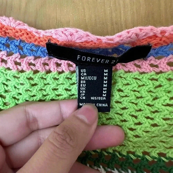 Viral Crochet Top - Picture 3 of 3